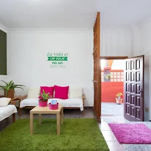 https://la-casa-del-huerto.in-canary-islands.com